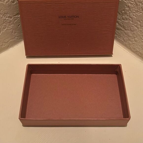 Louis Vuitton LV Rectangle Gift Box Brown Textured Lift Lid Luxe Storage Display - Picture 5 of 11